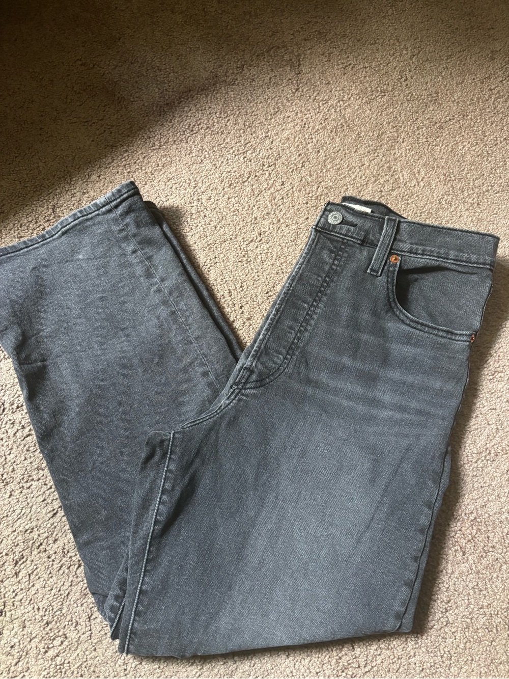 Women’s black Jeans - Classic ribcage Straight Ankle